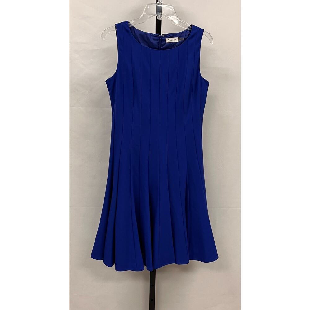 Calvin Klein Size 8P Fit & Flare Dress Blue Pleated Sleeveless Lined Zip Close